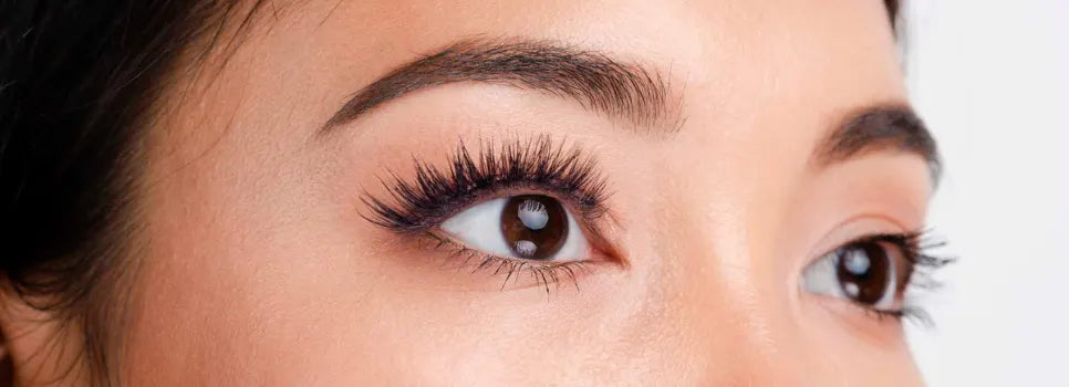 Castor Oil for Eyelashes