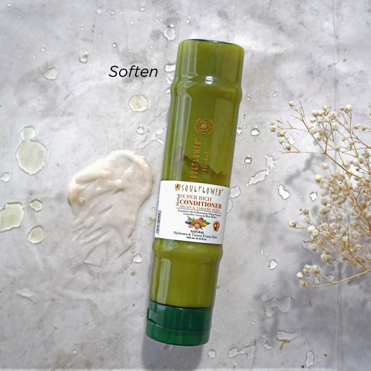 Easy Application of Super Rich Conditioner
