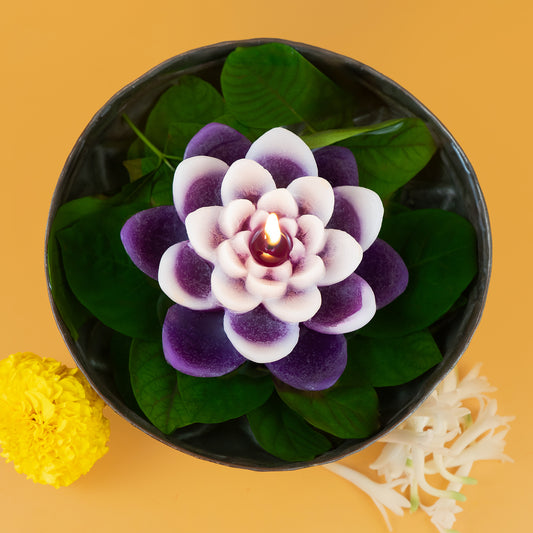 Lotus Candle