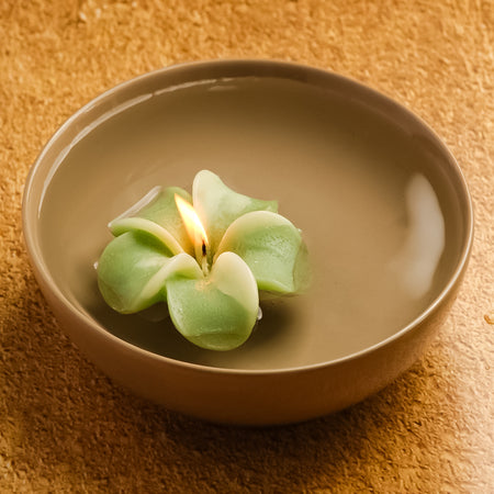 Rajnigandha Aroma Floating Candle Hibiscus Shape Big